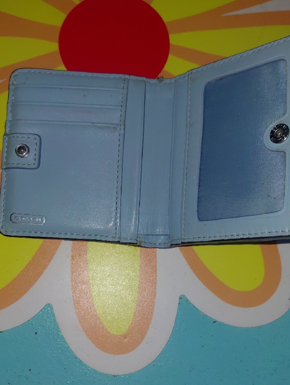 Coach Small Signature C Zip Wallet in Gray and Green - Picture 2 of 5